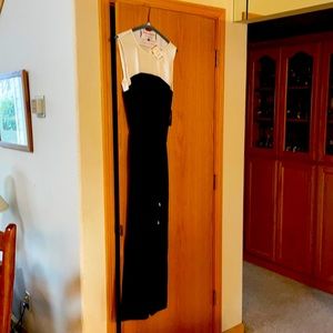 Jumpsuit by Vince Camuto never worn